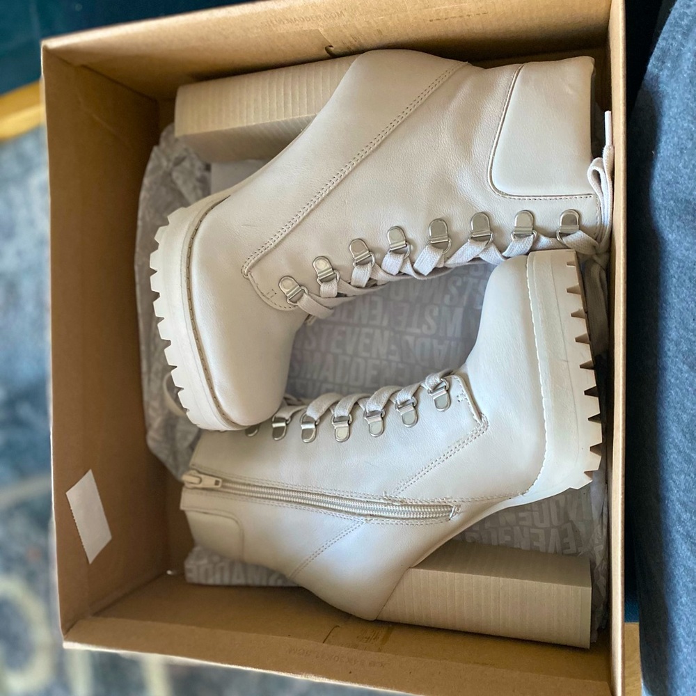 Steve Madden Beso Bootie Bone Leather